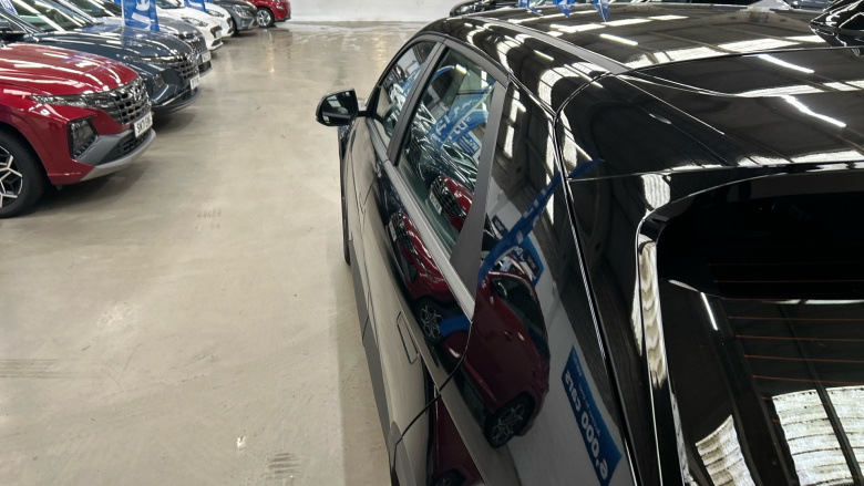 Hyundai IONIQ 5 125kW SE Connect 58 kWh 5dr Auto Electric Hatchback